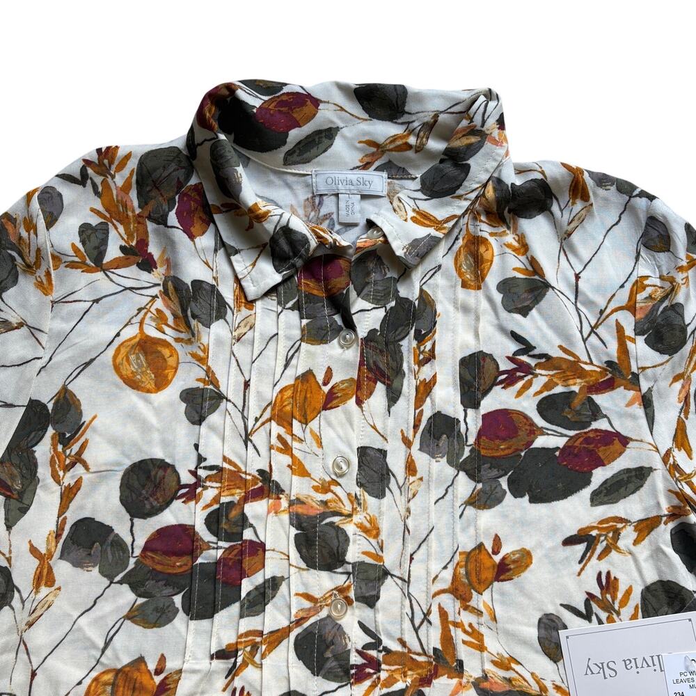 NWT Olivia Sky Winter Leaves Button Down Blouse Top Pintuck Size Large Rayon - Picture 2 of 9